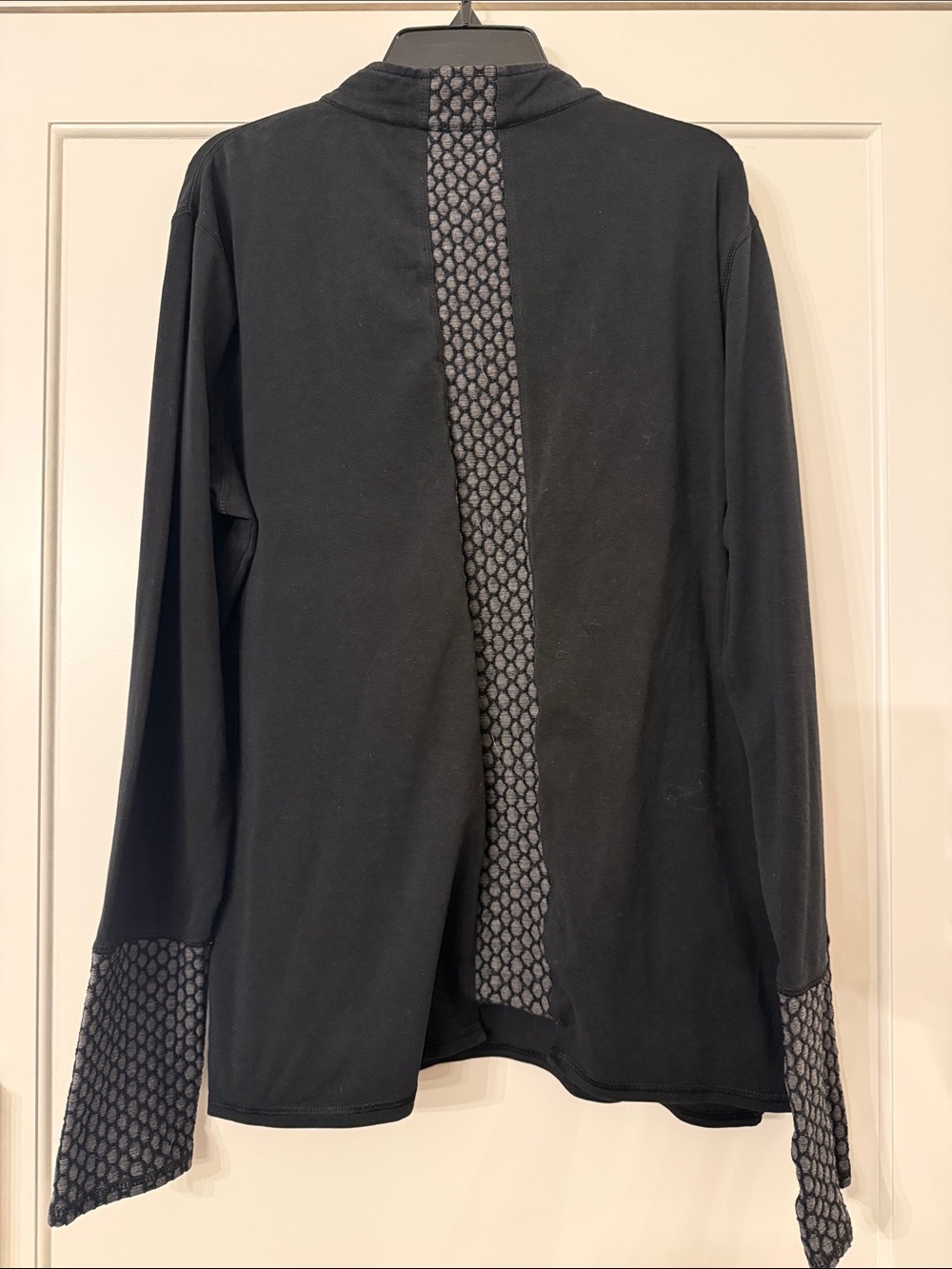 Tasc Performance Half-zip with Patterned Cuffs - Picture 2 of 4